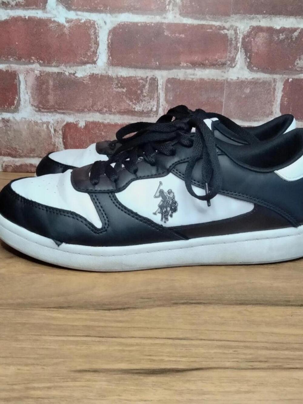 US Polo Shoes Womens Size 8 Beata Black White Low Top Sneakers - Picture 3 of 9